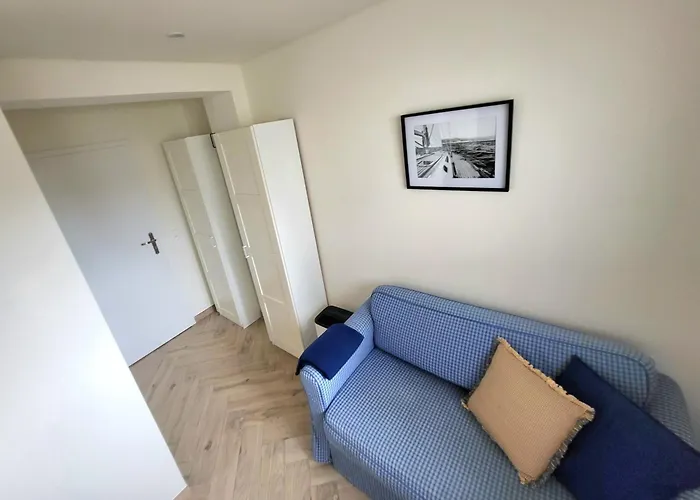 アパート Plazowa レバ